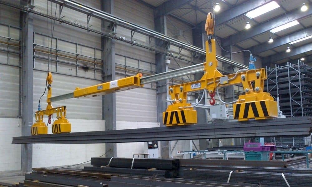 Palonnier extensible avec électroaimants de Raoul LENOIR Maroc par GIRTECH SERVICES en Afrique du Nord Ingénierie et réalisations de techniques industrielles, au Maroc et Afrique du Nord | Girtech